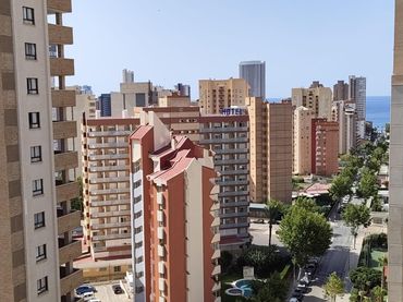 Pis amb piscina en venda a Levante Alto
