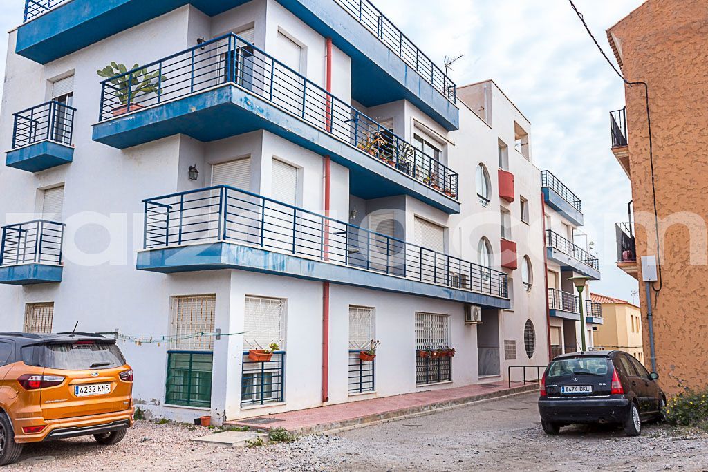Exterior view of Flat for sale in Cuevas del Almanzora  with Air Conditioner, Furnished and Washing machine