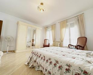 Dormitori de Casa adosada en venda en Bujalance amb Balcó