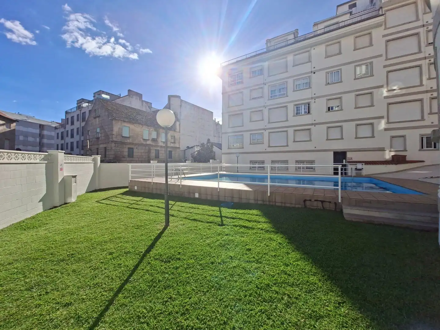 Flat with pool for sale in Calle Calle Cesteiros, imagen 2