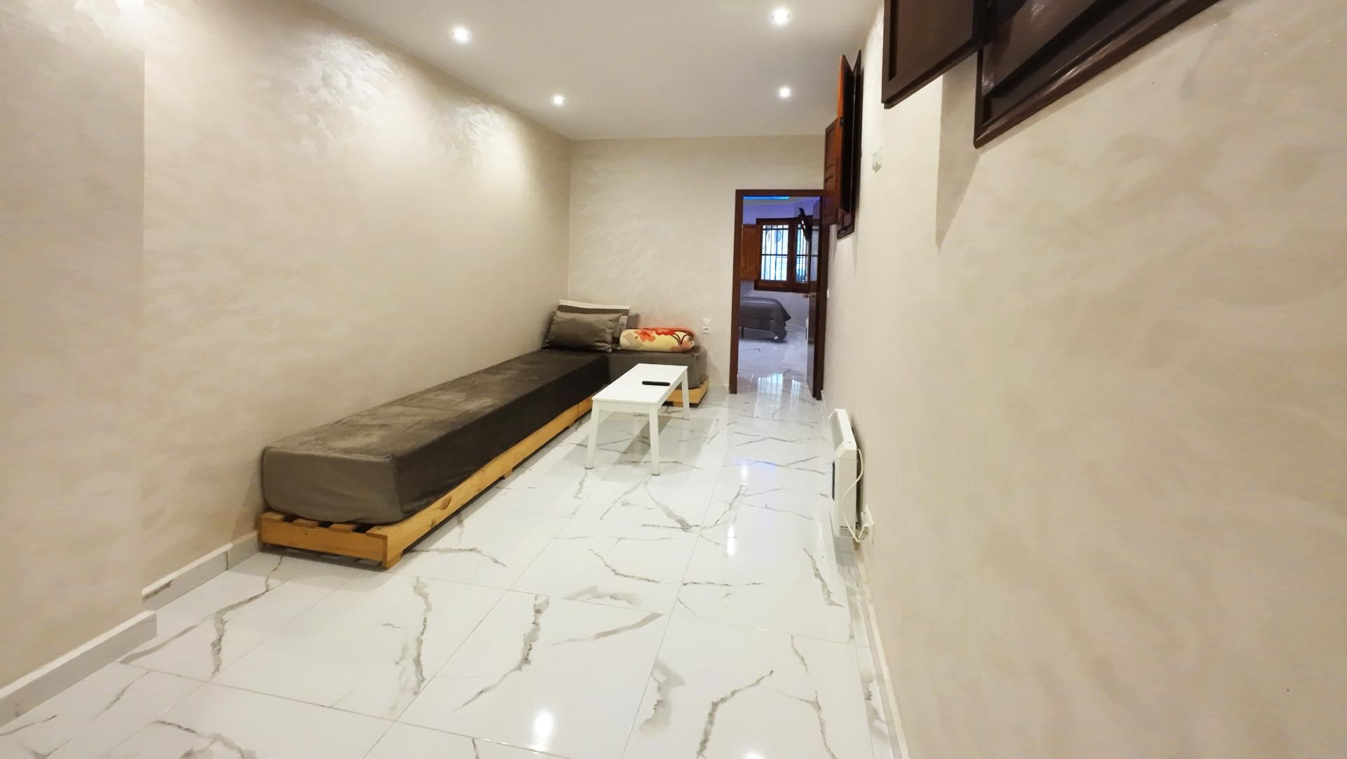 Flat for sale in Figueres  with Heating