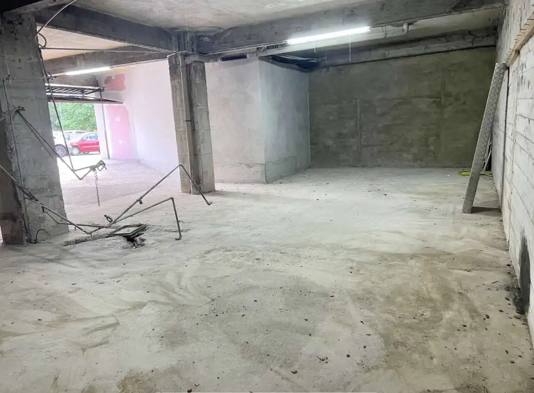 Local comercial en venda a Urazandi Kalea, imagen 5