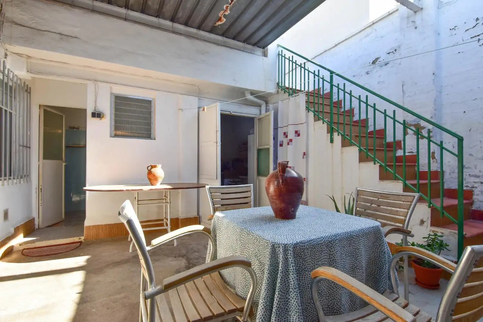House for sale in Calle de Sevilla