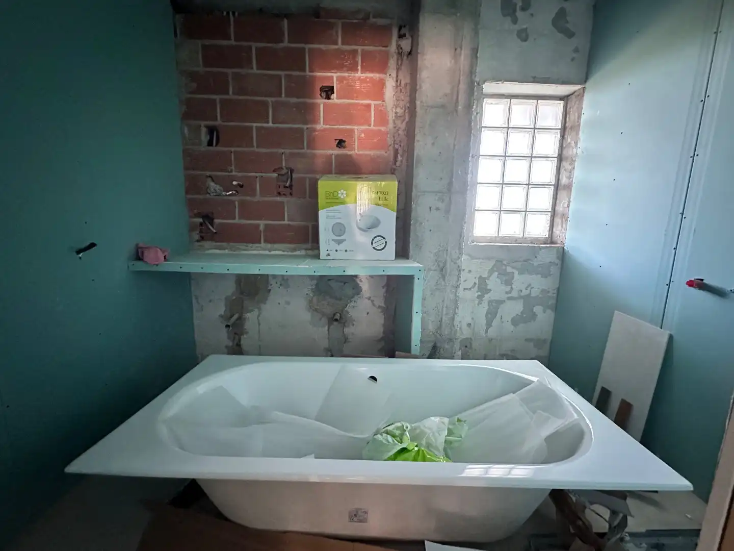 Bathroom of Commercial properties for sale in Santander  with Terrace