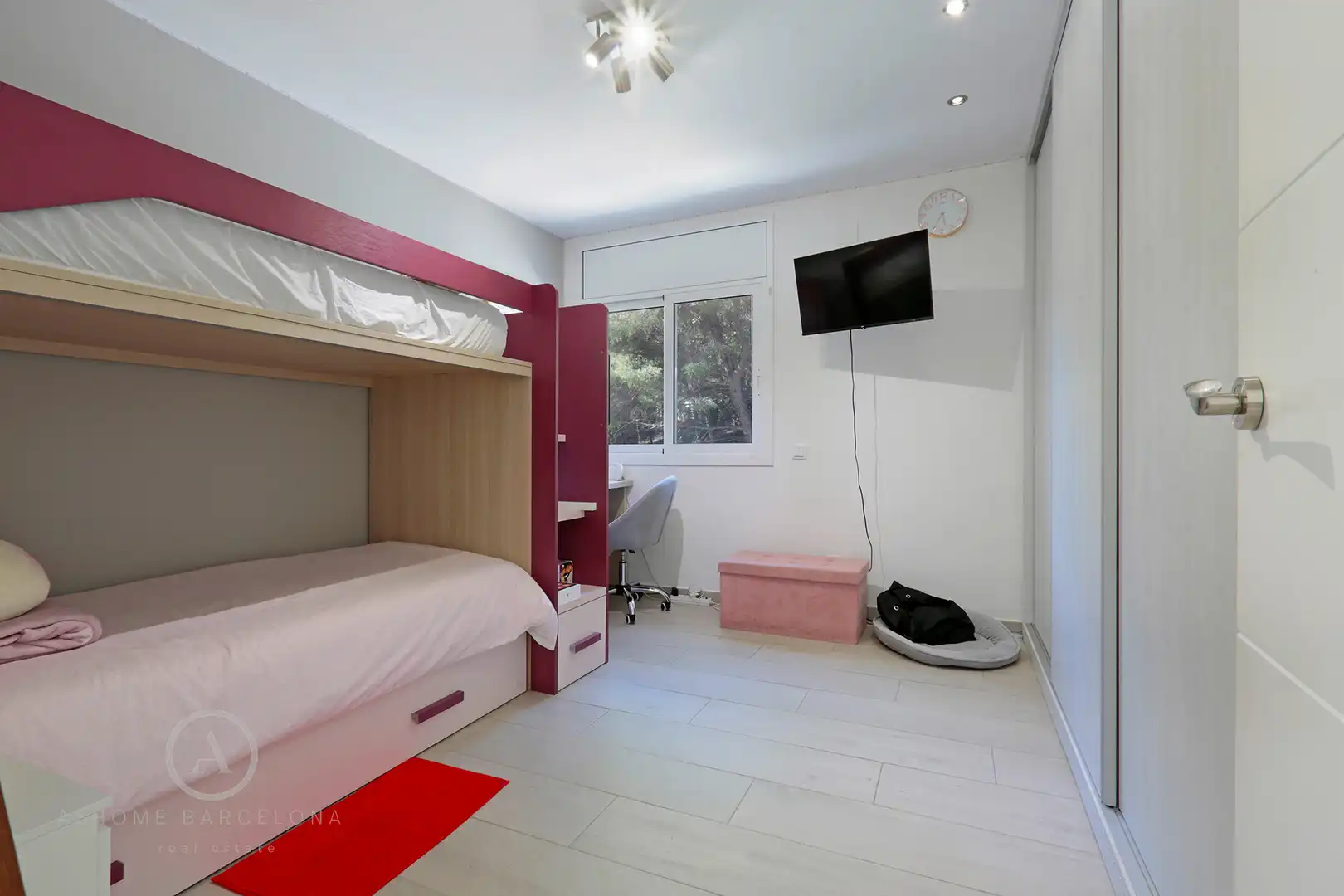 Habitación de Casa o chalet en venta en Castelldefels con Aire acondicionado, Jardín privado y Terraza