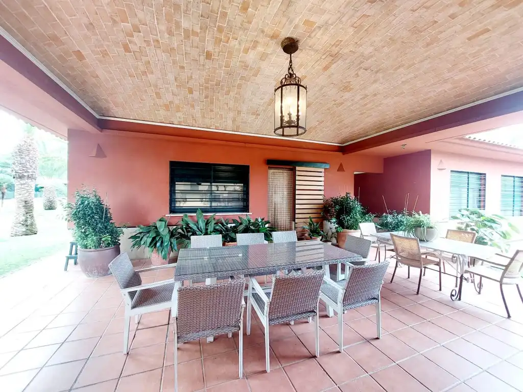 Terrassa de Casa o xalet en venda en Badajoz