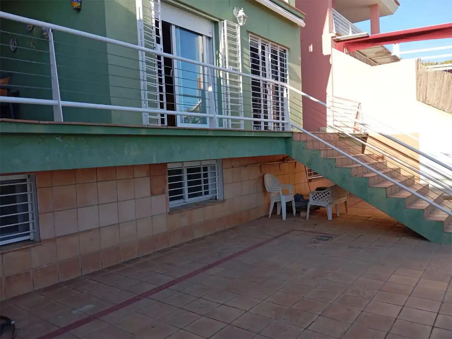 Terrasse von Wohnung zur Miete in Mazagón mit Klimaanlage, Privatgarten und Schwimmbad