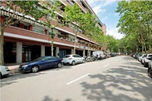 Local comercial en Venta en Carrer d'Anton Fortuny en El Centre