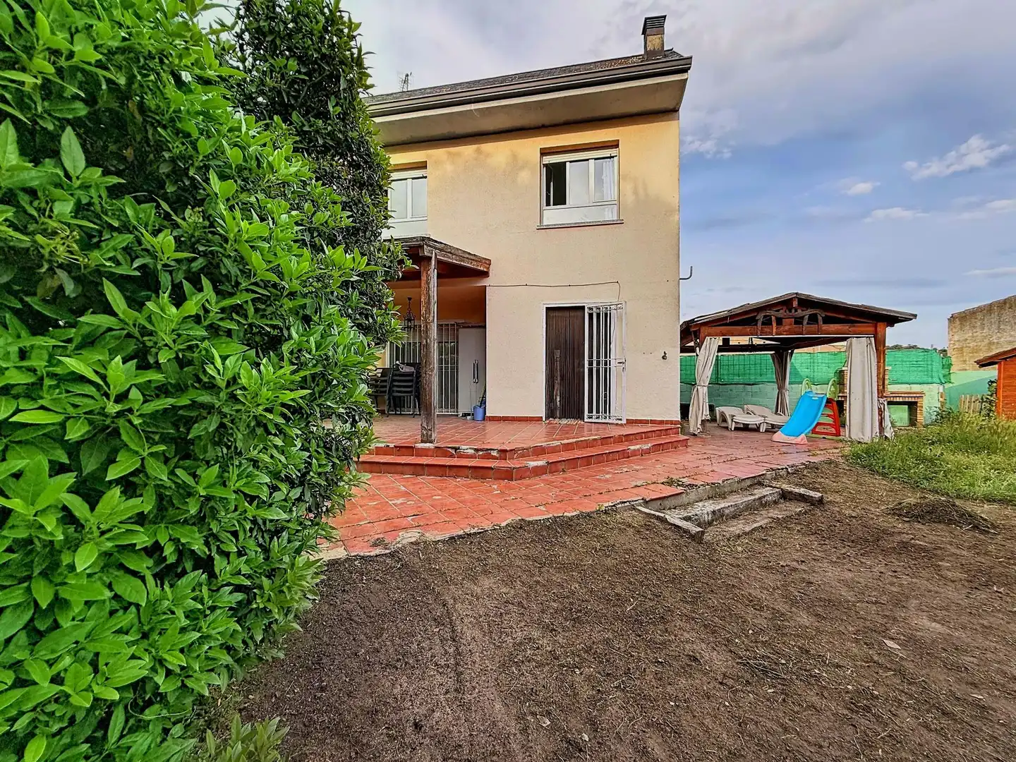 Terrassa de Casa adosada en venda en Guadalix de la Sierra amb Calefacció, Jardí privat i Terrassa