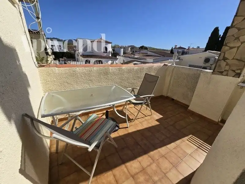 Villa con piscina in vendita a Pení, imagen 22