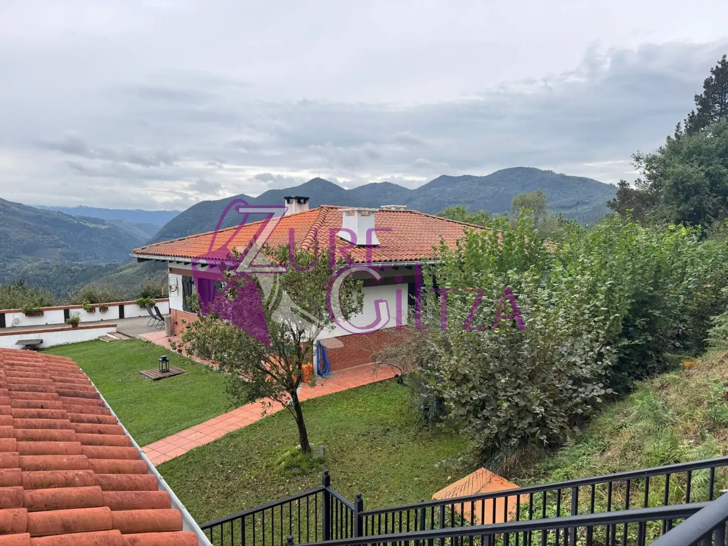 Jardín de Casa o chalet en venta en Mutriku, Gipuzkoa