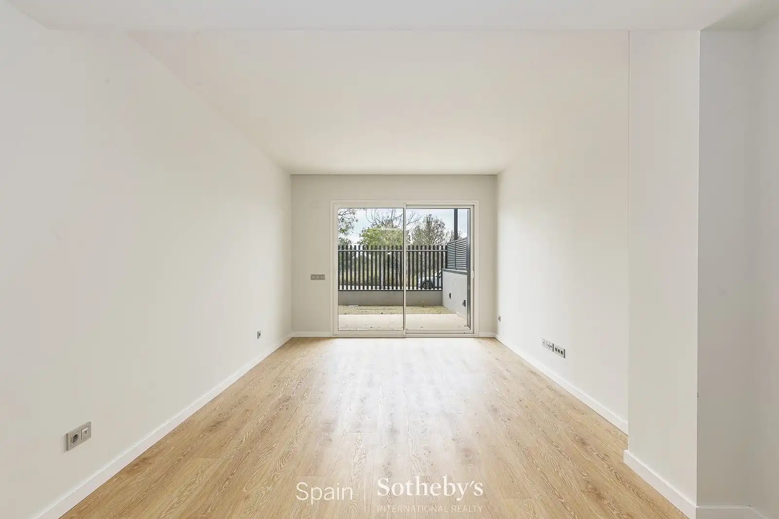 Apartment with pool for sale in La Plana, imagen 5