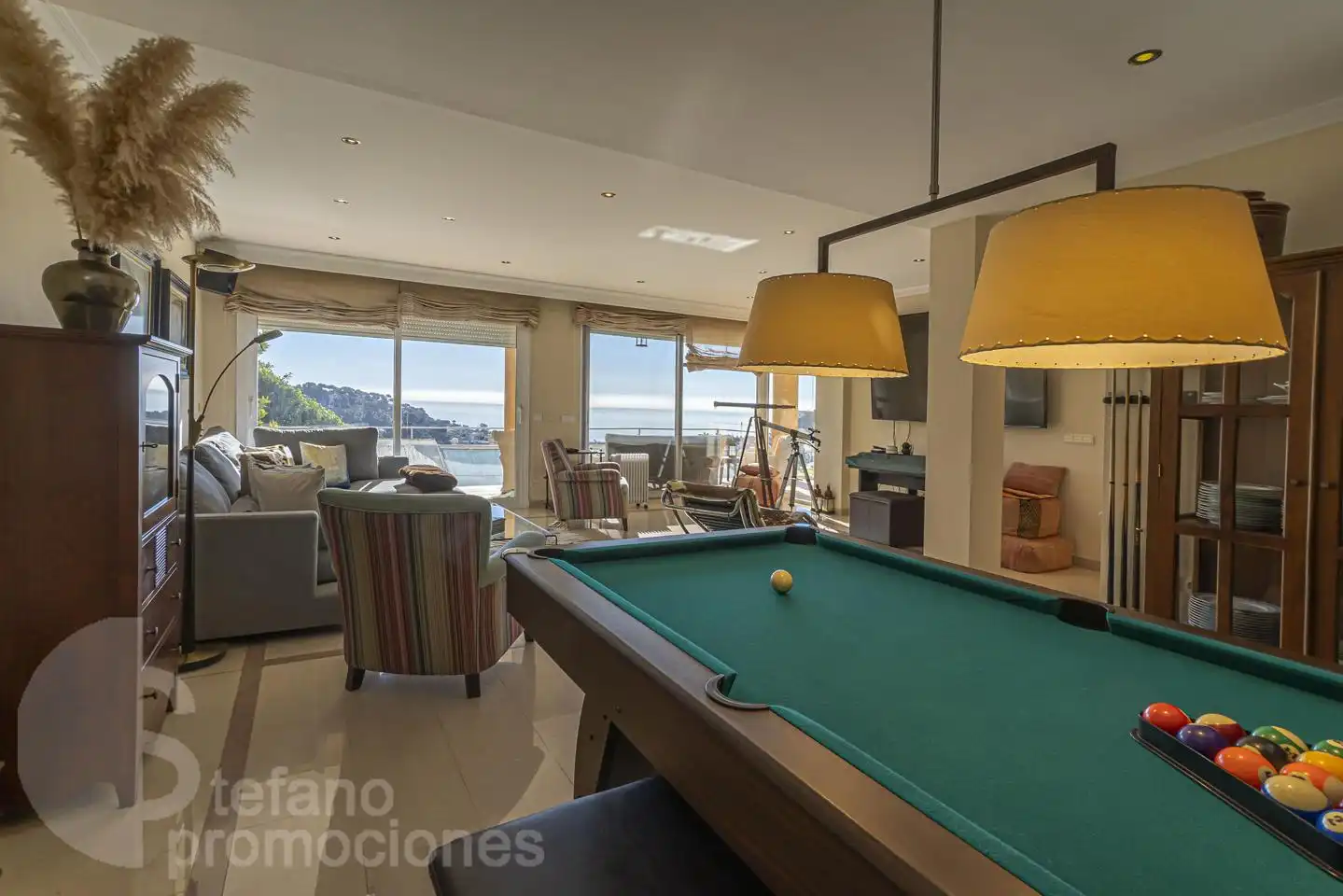 Living room of Houses for sale in Málaga  with Air Conditioner, Private garden and Terrace