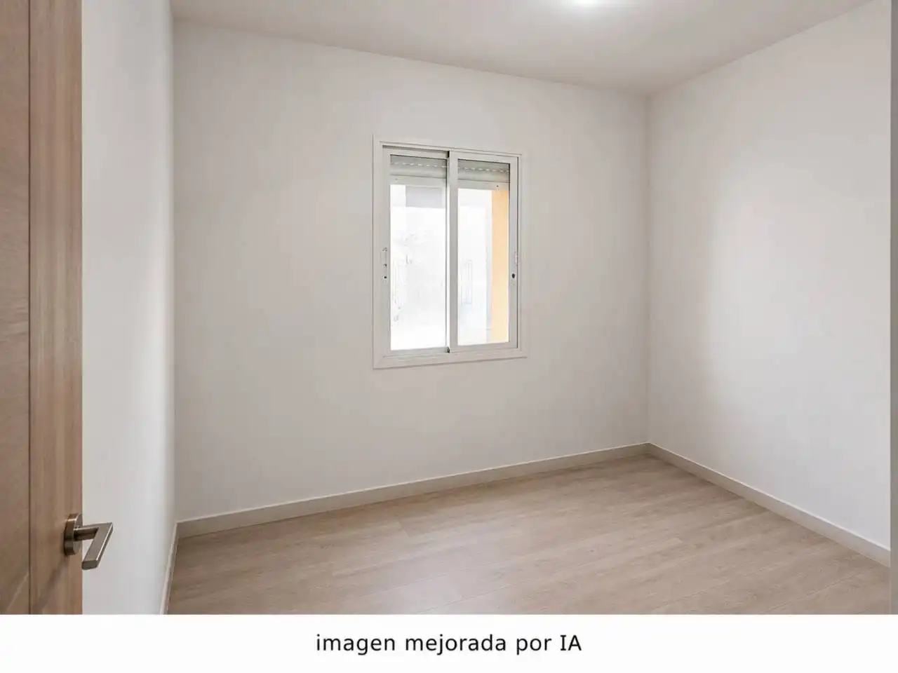 Bedroom of Flat for sale in Ador  with Terrace and Storage room