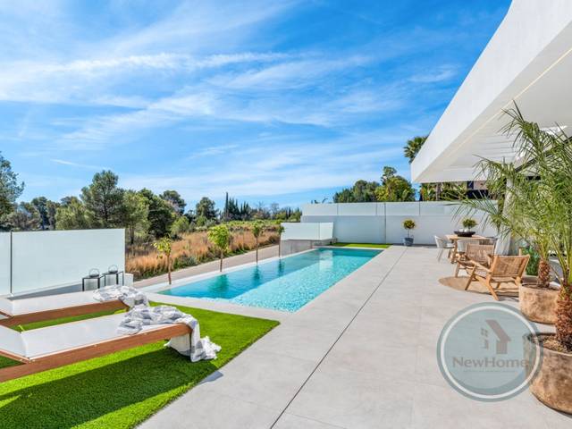 Casa-chalet en Venta en Polop