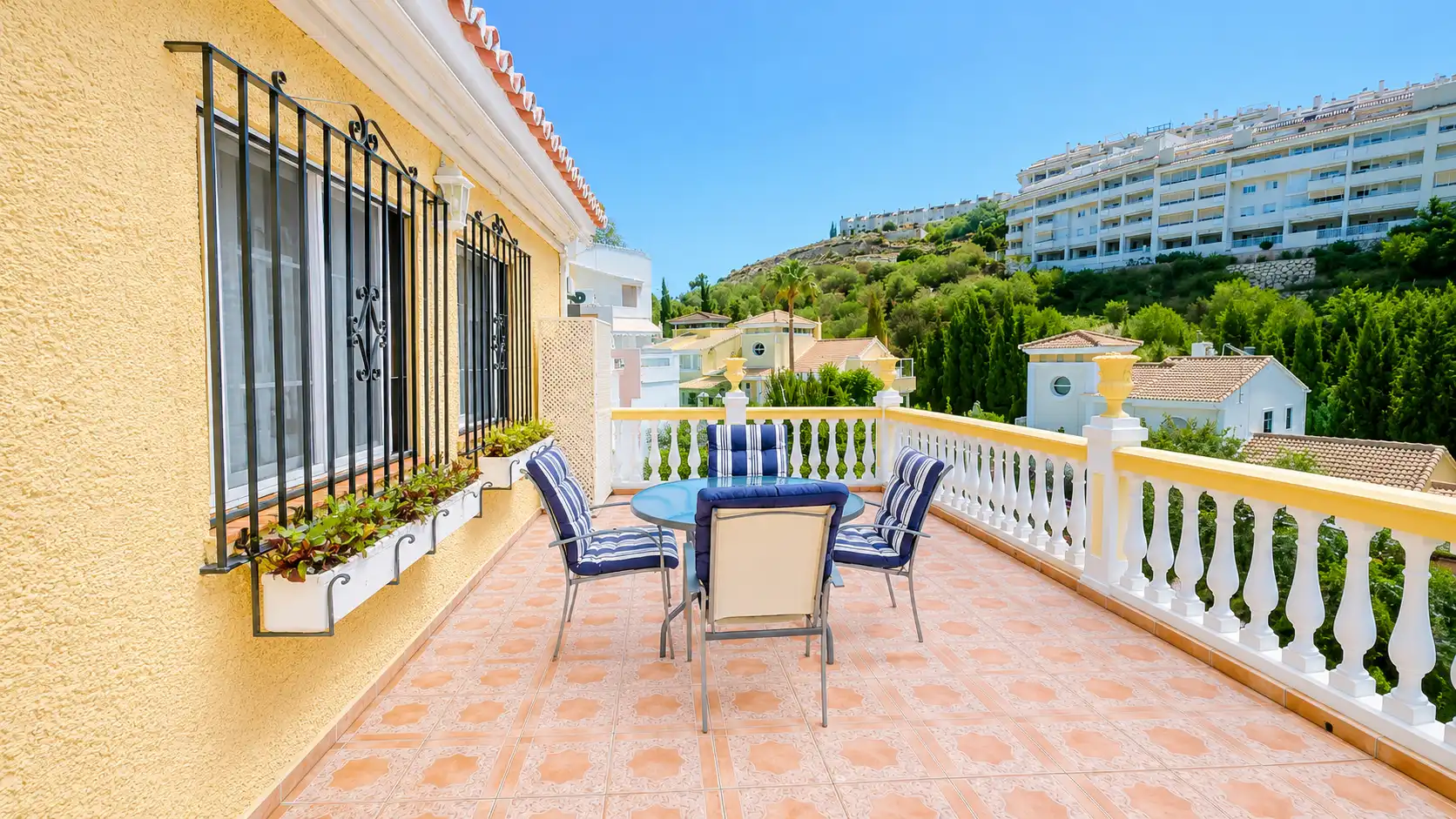 Terrassa de Casa o xalet en venda en Rincón de la Victoria amb Aire condicionat, Calefacció i Jardí privat
