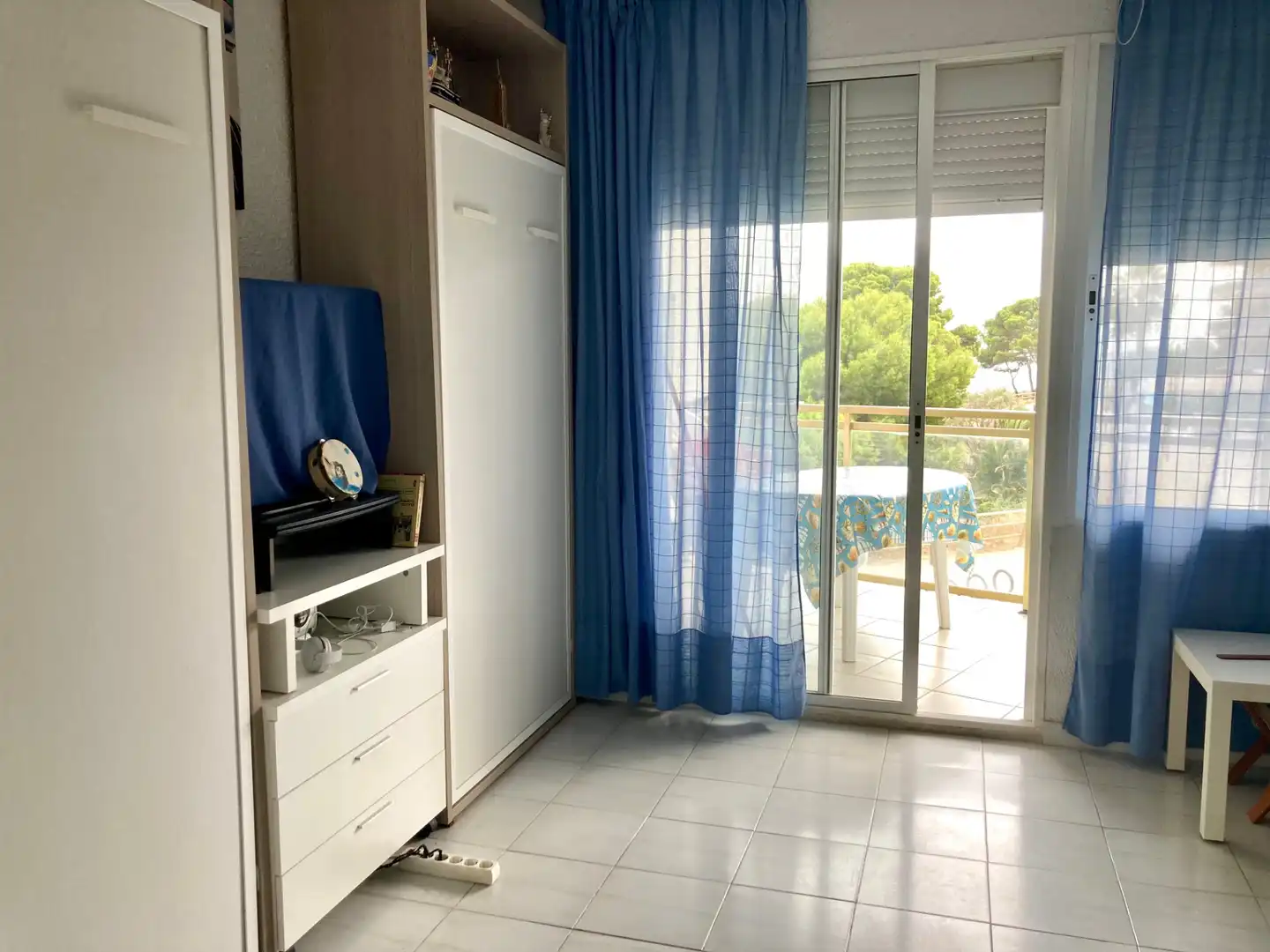 Habitación de Piso de alquiler en Mont-roig del Camp con Terraza y Amueblado