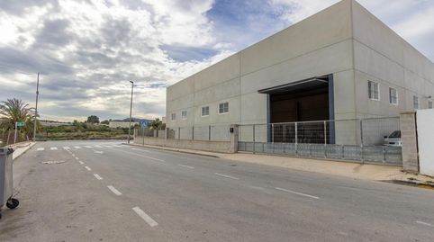 Venta Integral de Nave Industrial de 706 m2 en Parcela de 1.225 m2 con 2 Negocios en Activo Inmueble, Maquinaria y Licencias, imatge 3