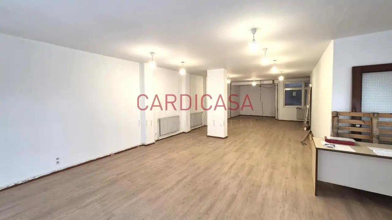Office for sale in Vigo   with Heating