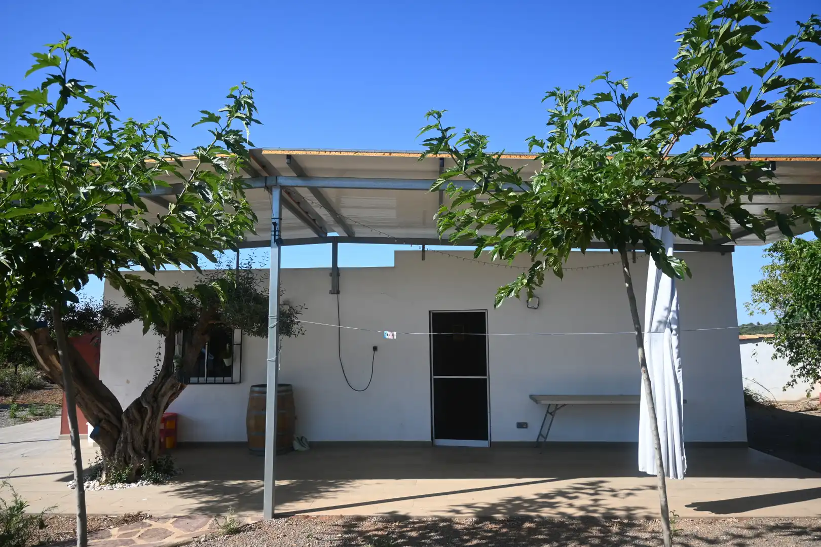 Vista exterior de Casa o xalet en venda en Betxí amb Jardí privat, Terrassa i Piscina