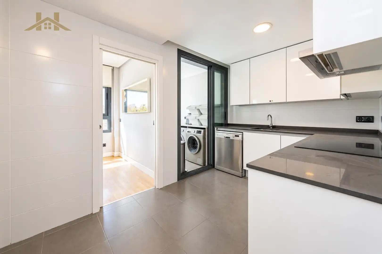 Kitchen of Flat for sale in Dehesa Vieja - Puente Cultural