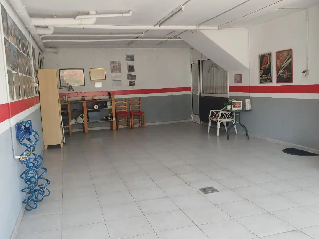 Casa aparellada amb jardí en venda a Pierineus 24, imagen 12