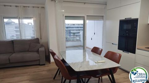 Foto 3 de Apartamento en venta en Avenida Port Estaca 20 4 3, 20, Santa Margarita, Roses