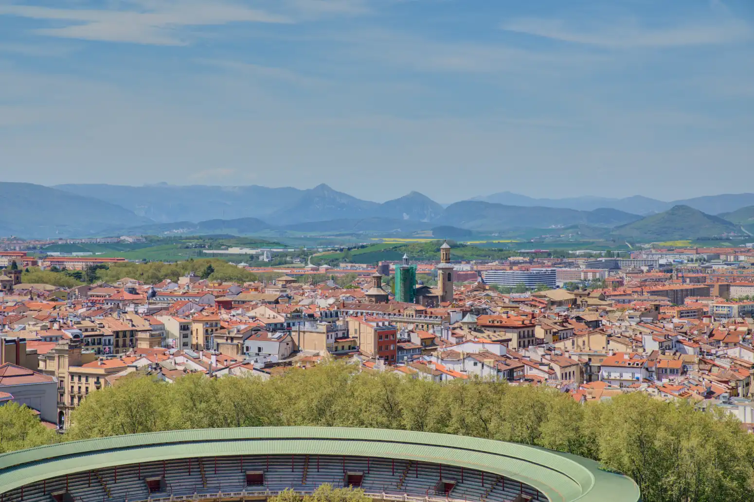 Exterior view of Flat for sale in  Pamplona / Iruña  with Heating, Terrace and Storage room