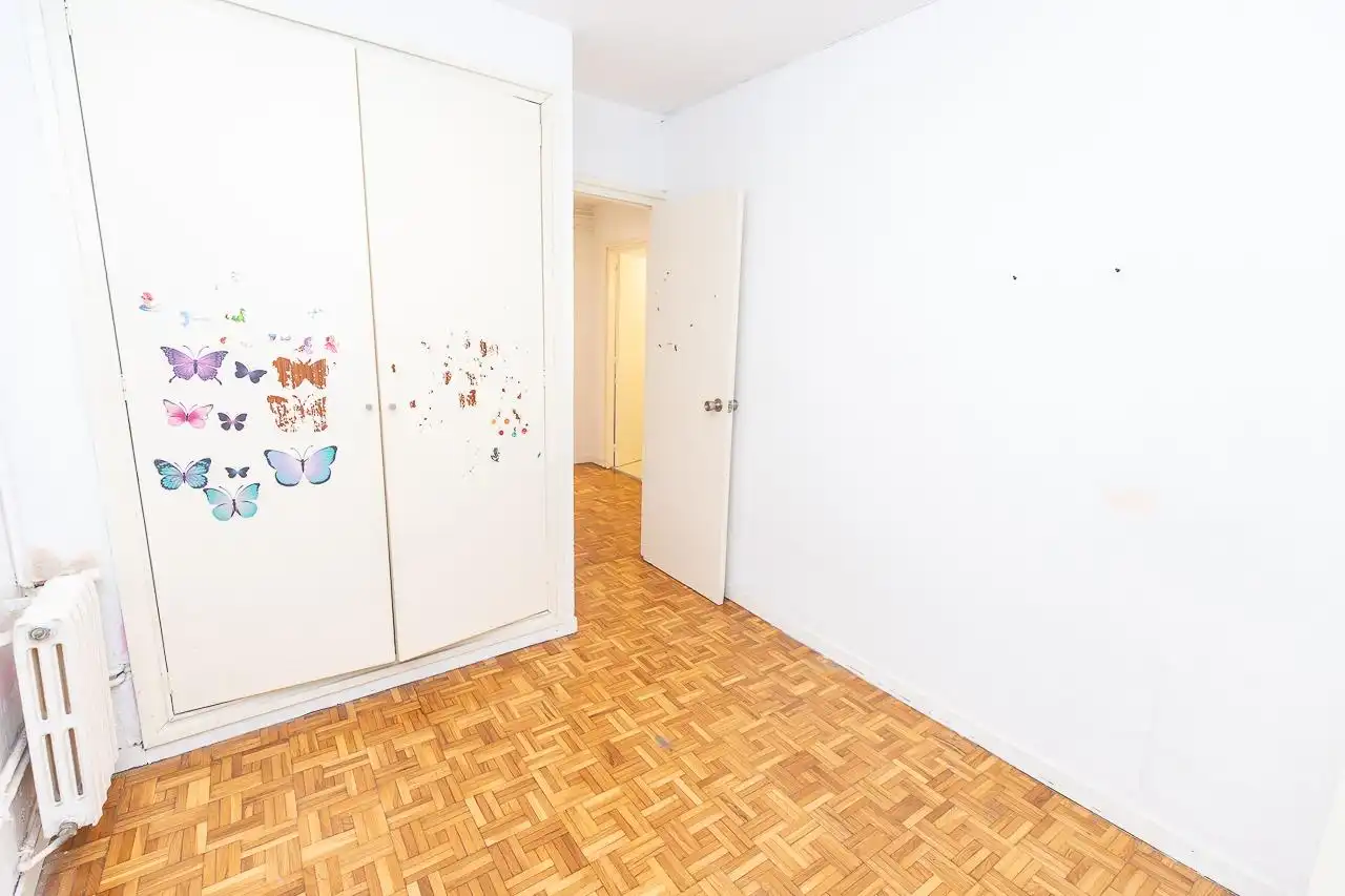 Habitación de Piso en venta en Tarragona con Calefacción, Parquet y Terraza