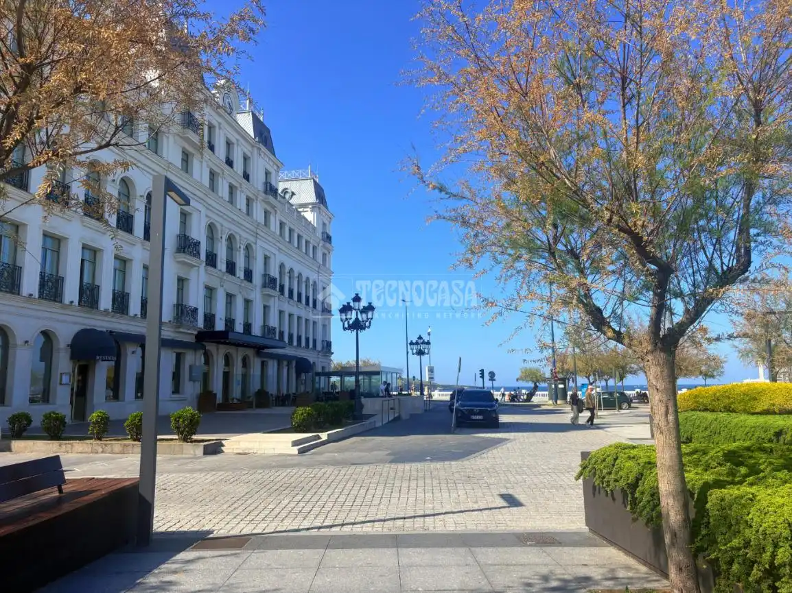Vista exterior de Piso en venta en Santander con Calefacción
