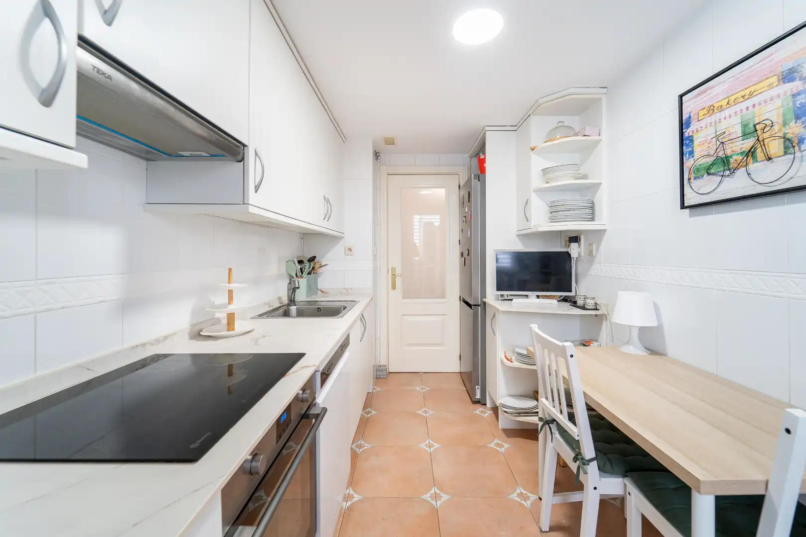 Küche von Wohnung zum Verkauf in Las Rozas de Madrid mit Heizung, Privatgarten und Parkett