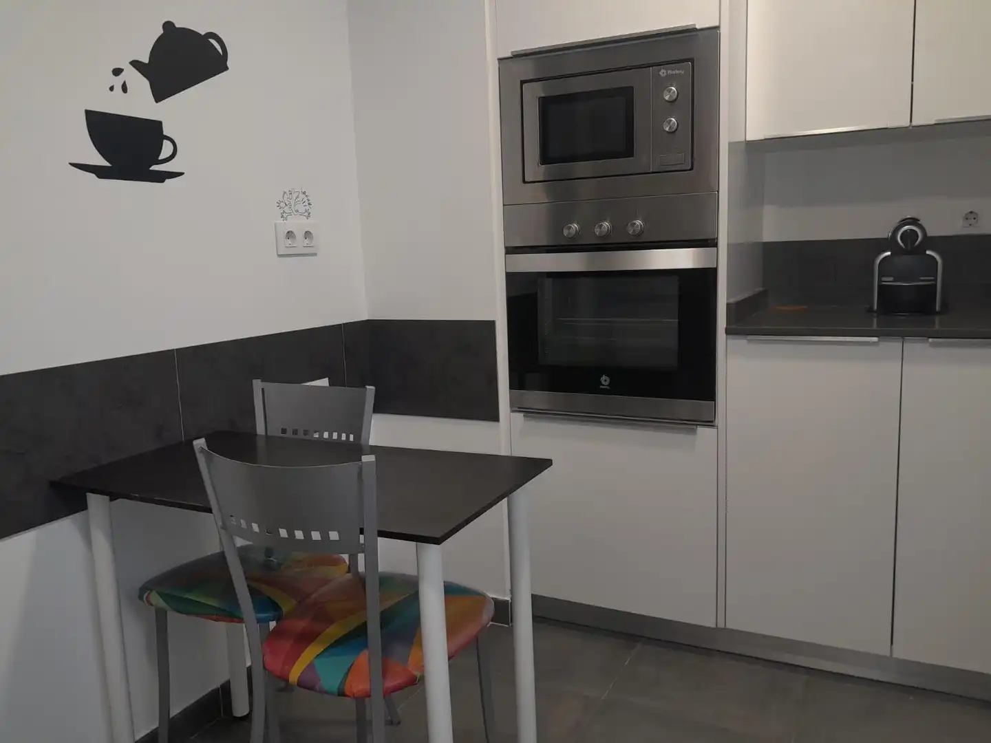 Kitchen of Flat for sale in Málaga  with Air Conditioner, Private garden and Terrace