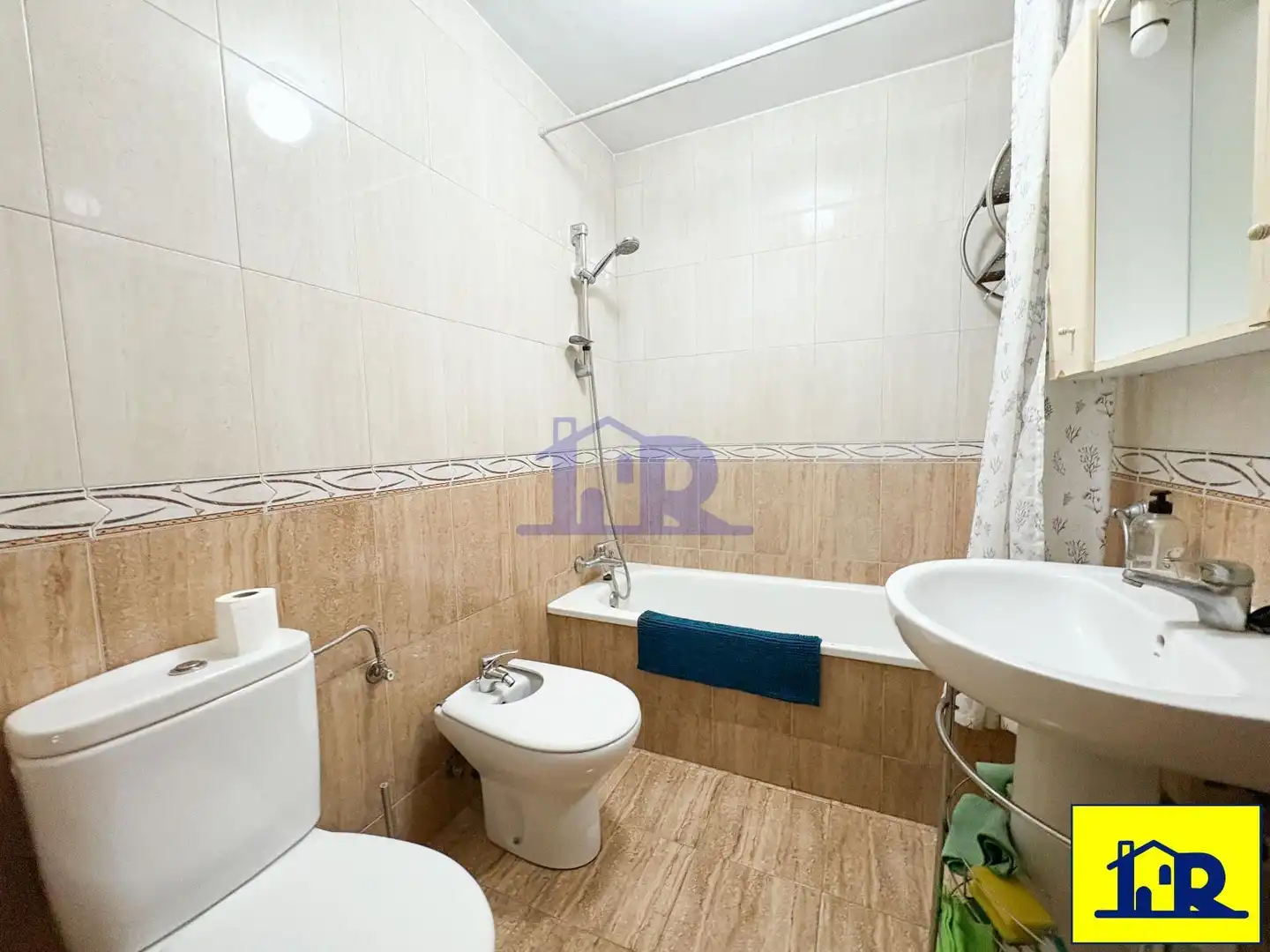 Badezimmer von Wohnung zur Miete in Cuenca mit Heizung, Terrasse und Möbliert