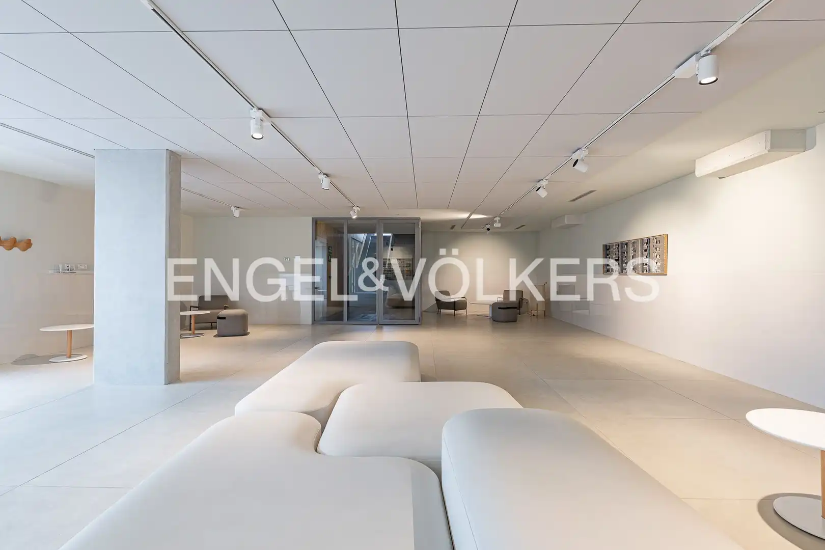 Flat for sale in Barcelona  with Air Conditioner, Heating and Terrace