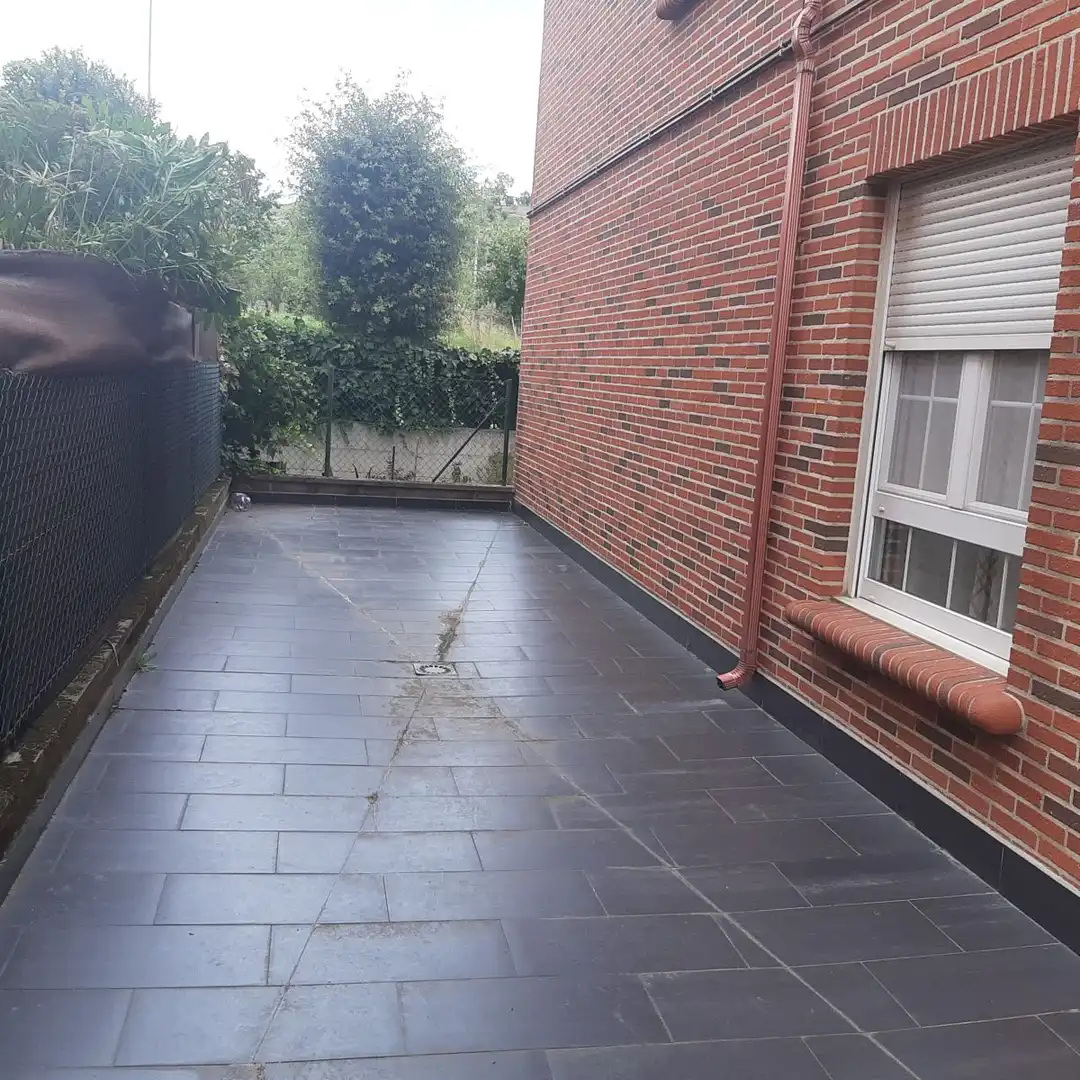 Terrassa de Planta baixa en venda en Piélagos amb Calefacció, Terrassa i Traster