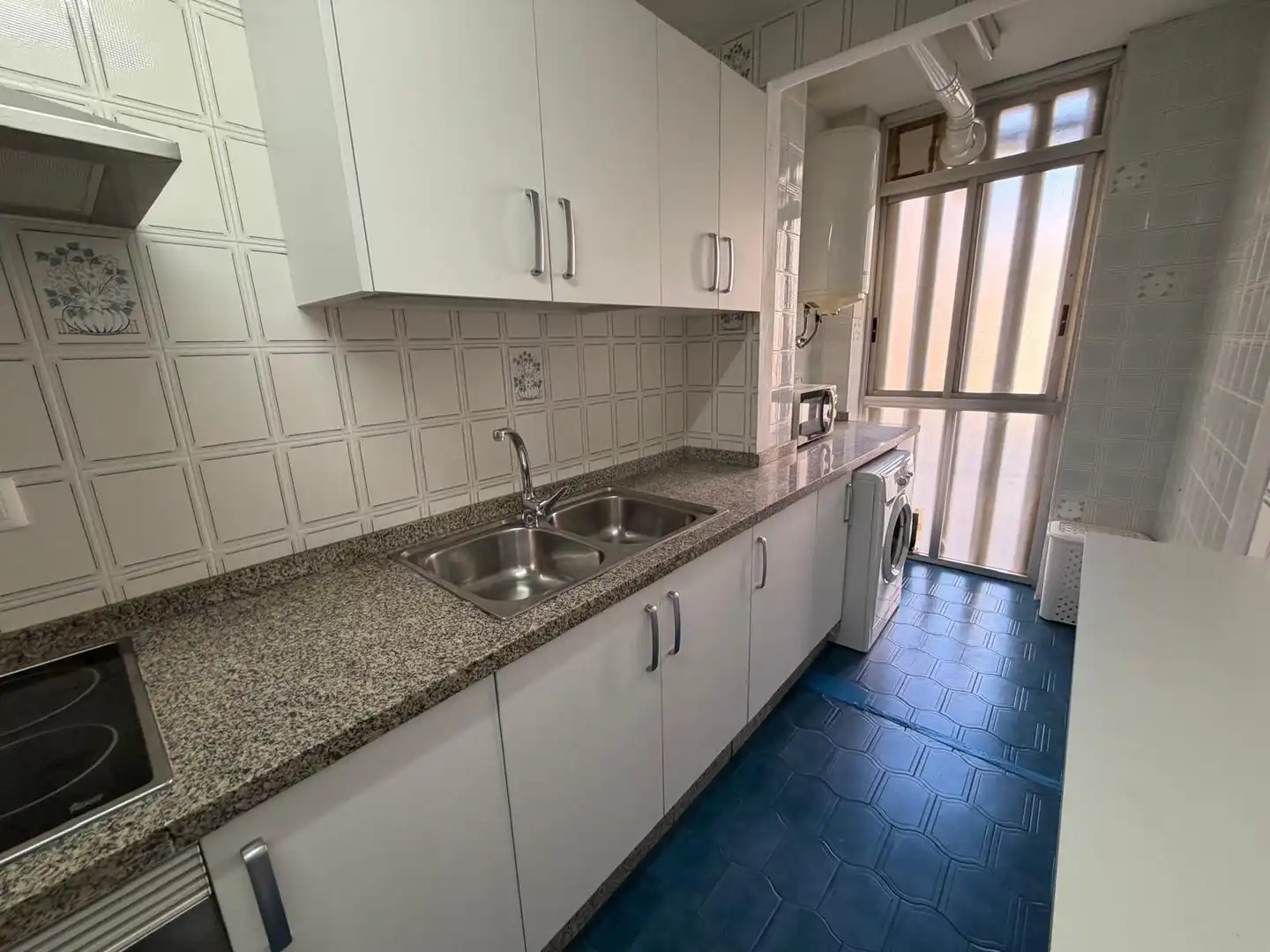 Kitchen of Flat for sale in Córdoba  with Air Conditioner, Heating and Storage room