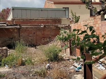 Terreny industrial en venda a CANARI 3