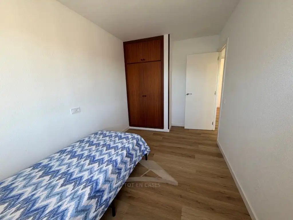 Dormitori de Casa o xalet en venda en Cambrils amb Piscina comunitària