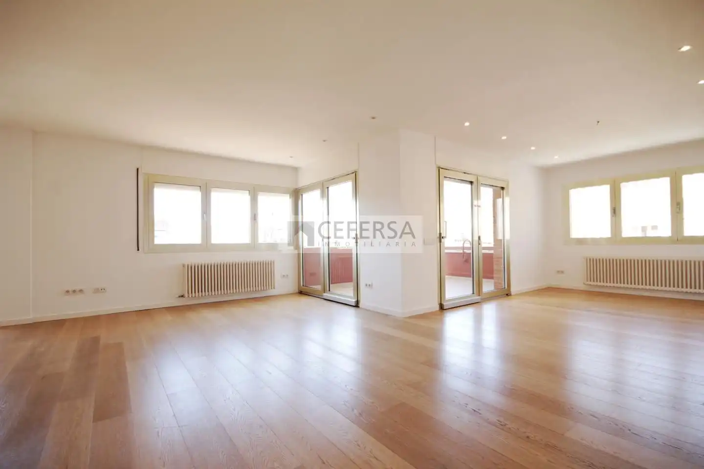 Sala de estar de Ático de alquiler en Barcelona con Aire acondicionado, Calefacción y Parquet