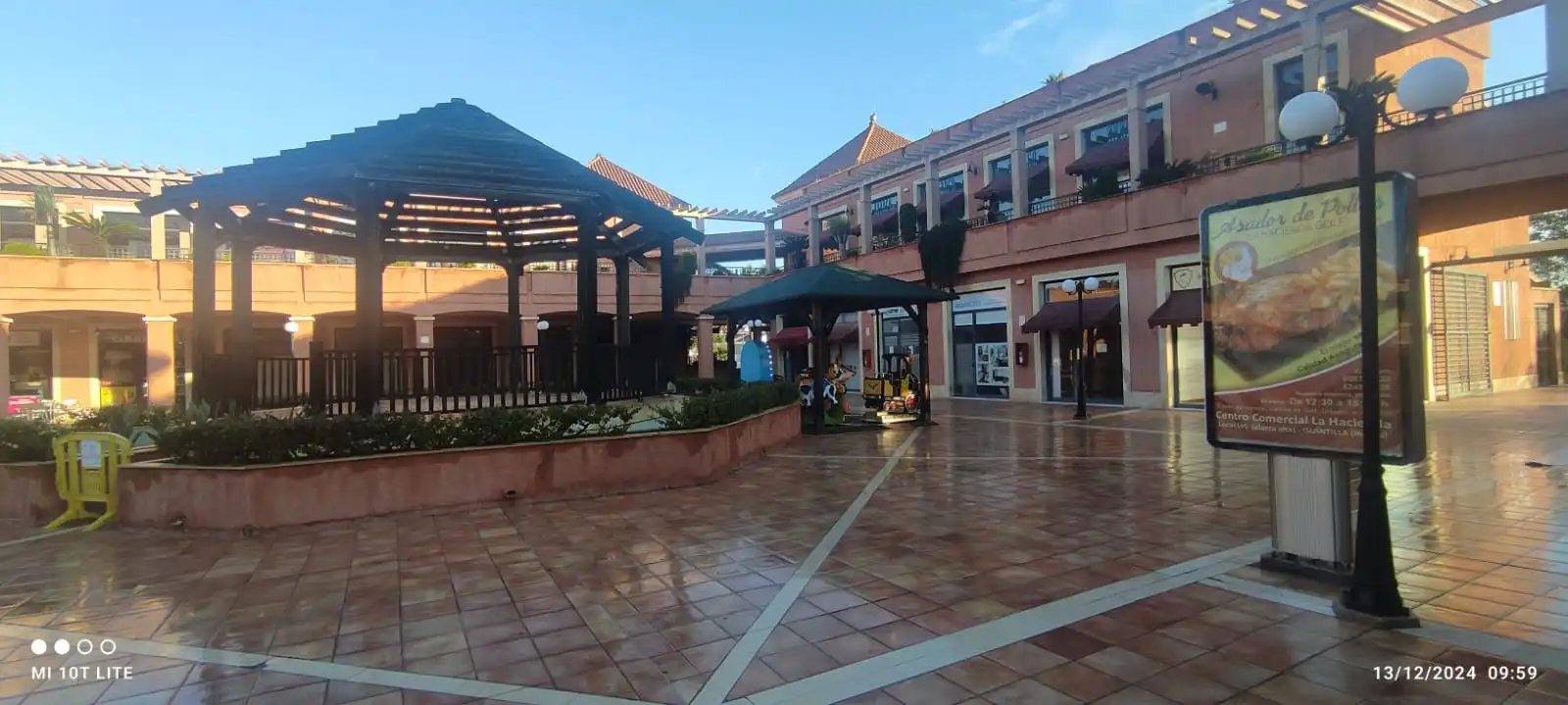 Local comercial en venta en Avenida del Deporte 4, imagen 3