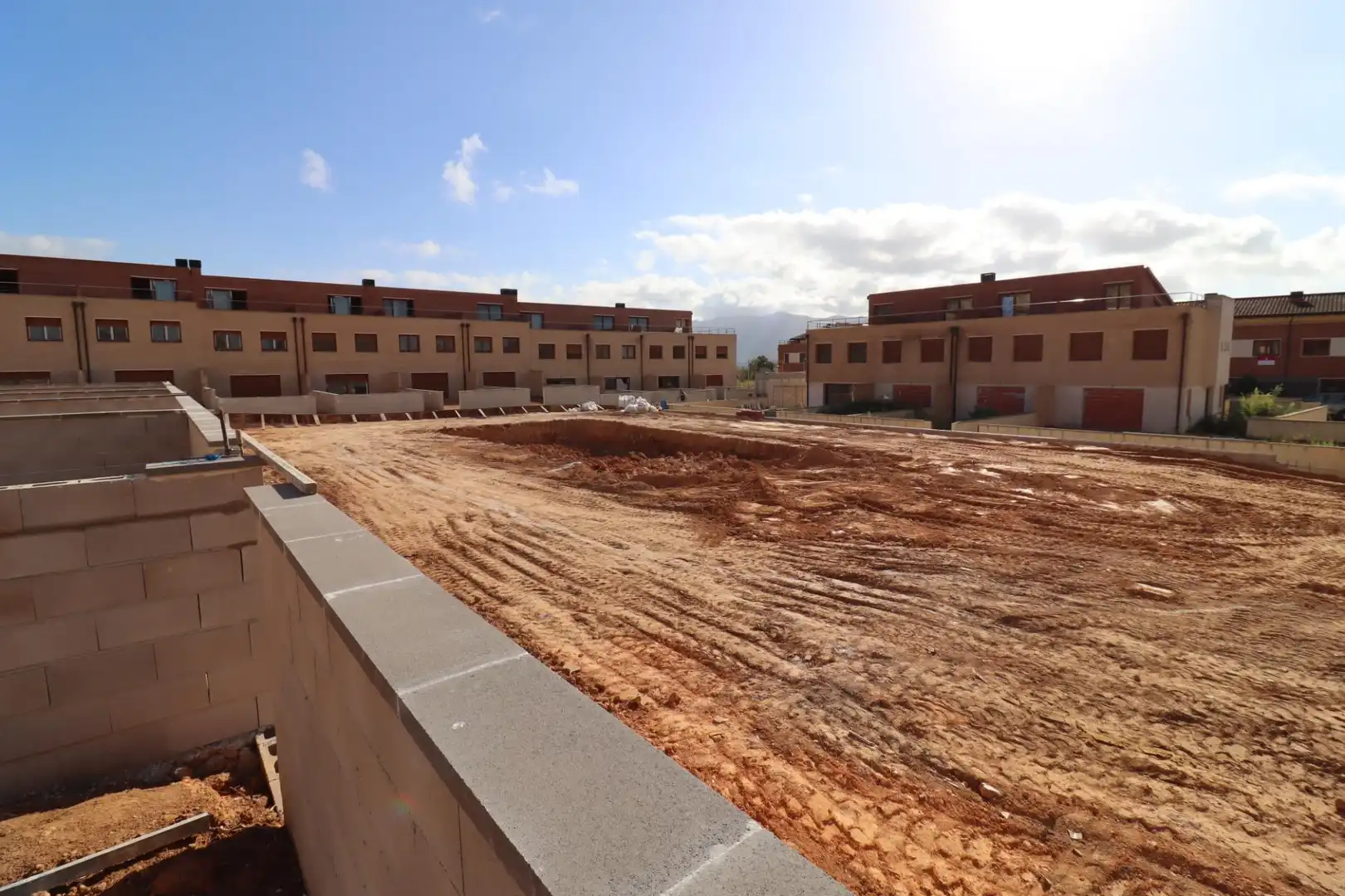 Casa adosada en venta en Calle Montserrat Roig, Ulldecona