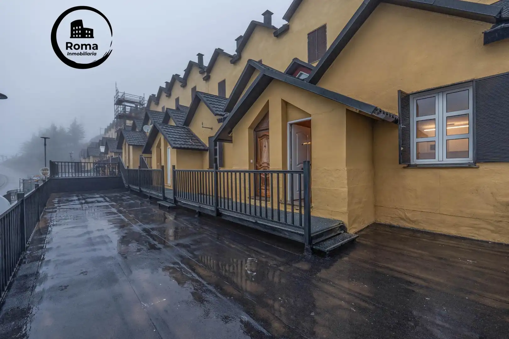 Vista exterior de Dúplex en venda en Sierra Nevada amb Calefacció i Terrassa