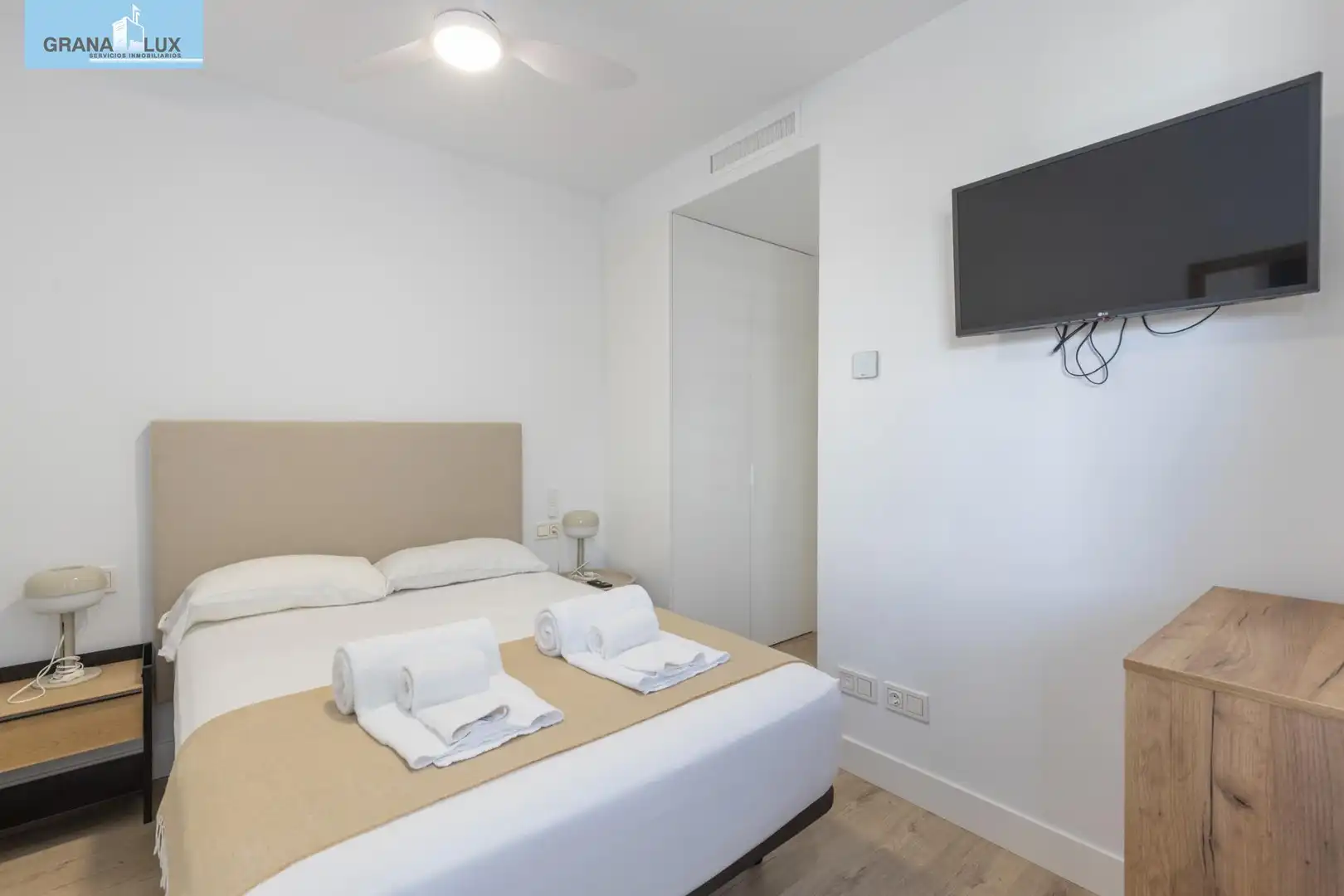 Flat with pool for sale in Calle Calle Rector Federico Mayor Zaragoza, imagen 22