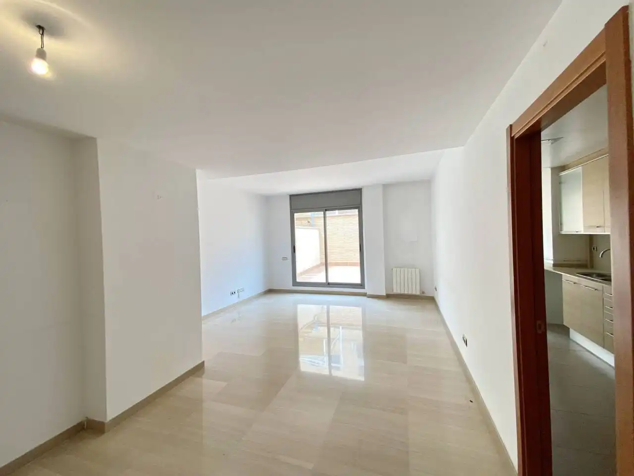 Sala d'estar de Pis en venda en Terrassa amb Aire condicionat, Calefacció i Parquet