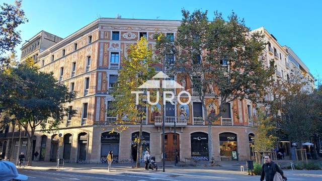 Piso en Venta en Calle del Consell de Cent en Dreta de l'Eixample