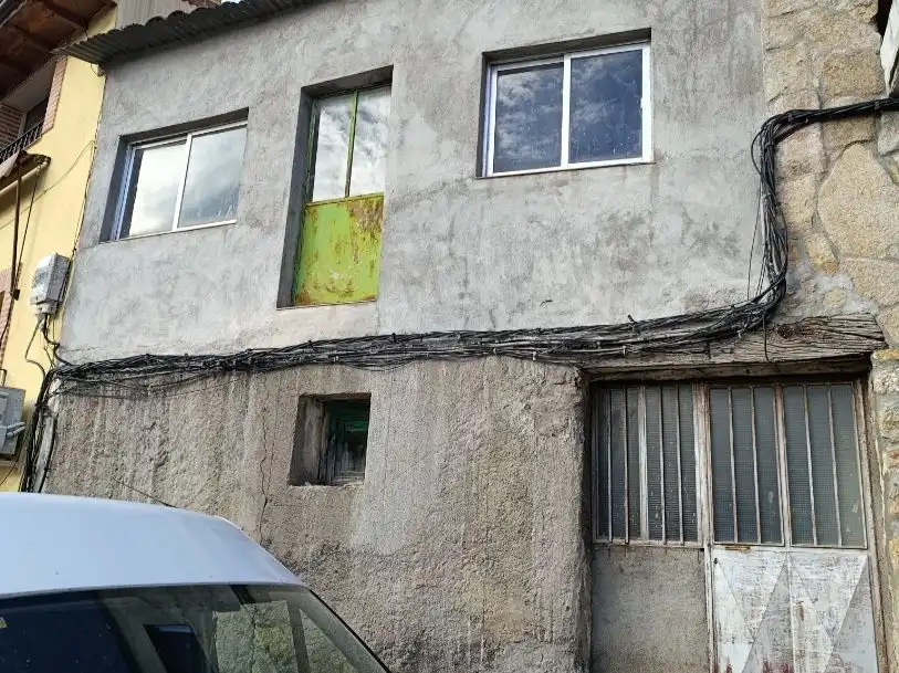 Vista exterior de Casa o xalet en venda en Mijares, Ávila