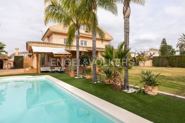 Casa-chalet en Venta en El Carme - Sant Agustí - Bonavista