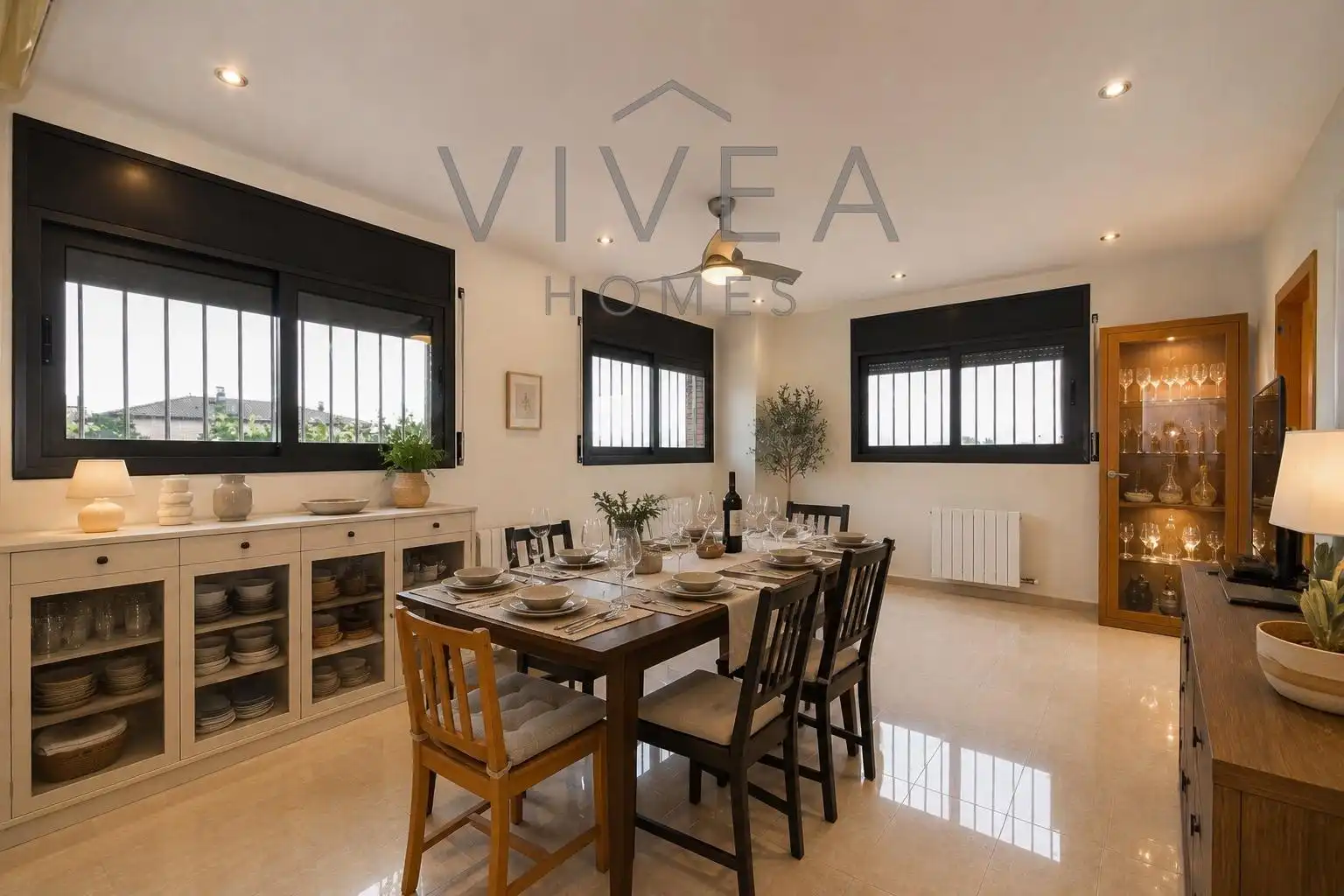 Comedor de Casa o chalet en venta en Sabadell con Aire acondicionado, Calefacción y Jardín privado