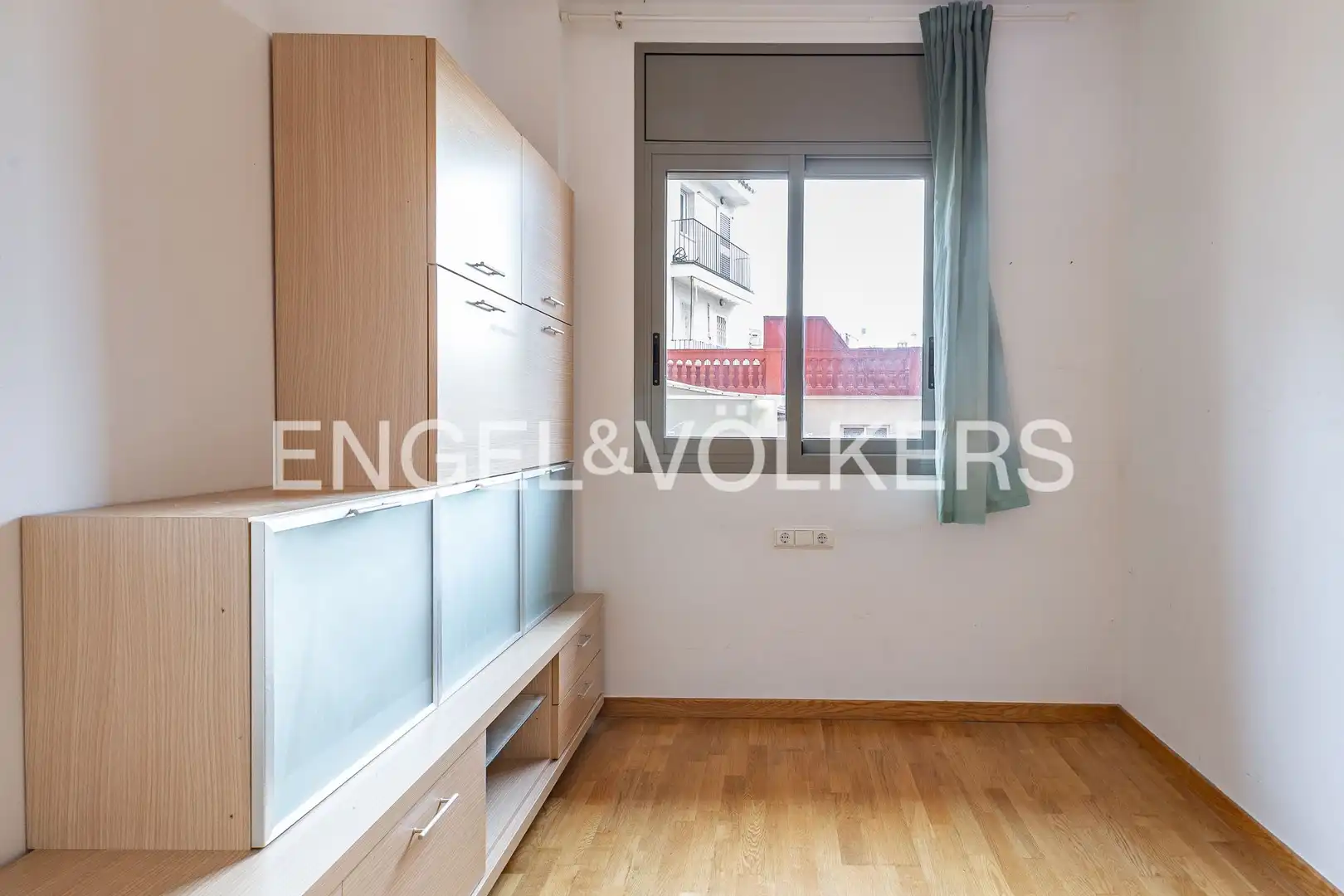 Bedroom of Flat for sale in Mataró  with Air Conditioner, Heating and Parquet flooring
