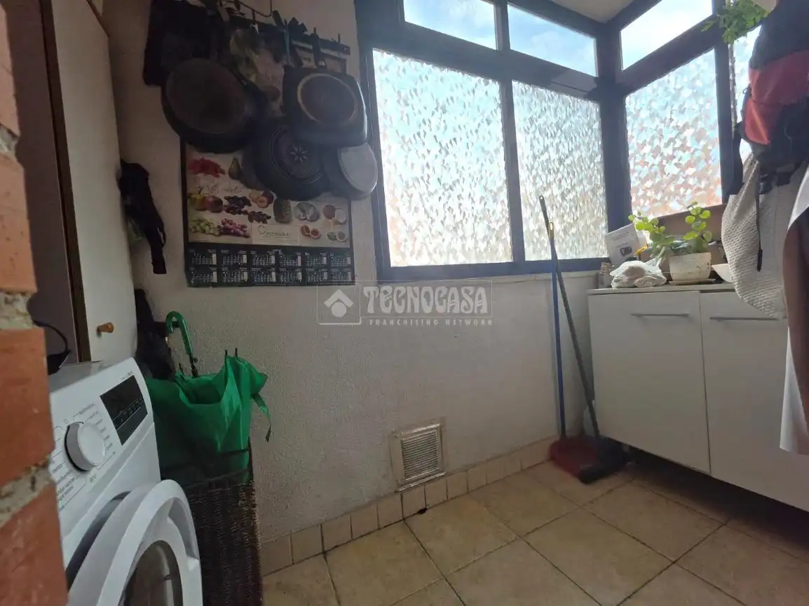 Kitchen of Flat for sale in Getafe  with Air Conditioner, Heating and Parquet flooring
